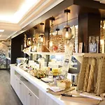 Ibis Styles Bordeaux Arena فندق 3*