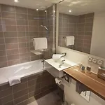 Ibis Styles Bordeaux Arena بوجْلِ
