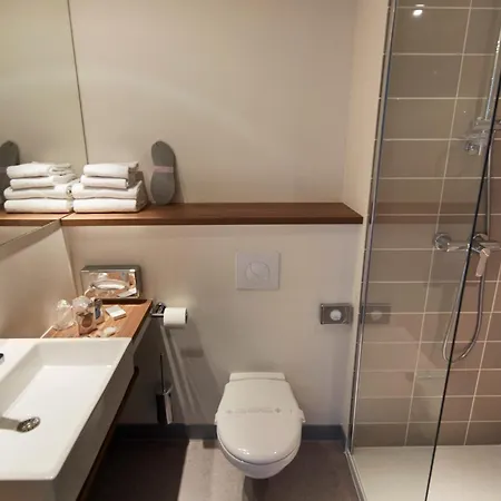 Ibis Styles Bordeaux Arena Отель