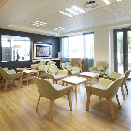 מלון Ibis Styles Bordeaux Arena בגלס