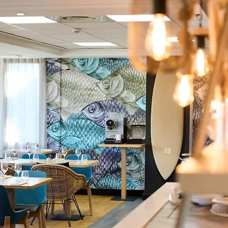 Hotel Ibis Styles Bordeaux 3*