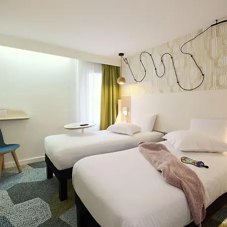 Ibis Styles Bordeaux Arena מלון 3*