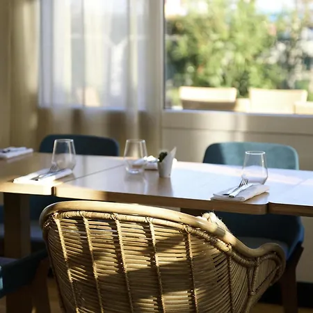 Отель Ibis Styles Bordeaux Arena Бегль