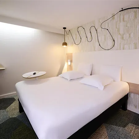 Ibis Styles Bordeaux Arena 호텔