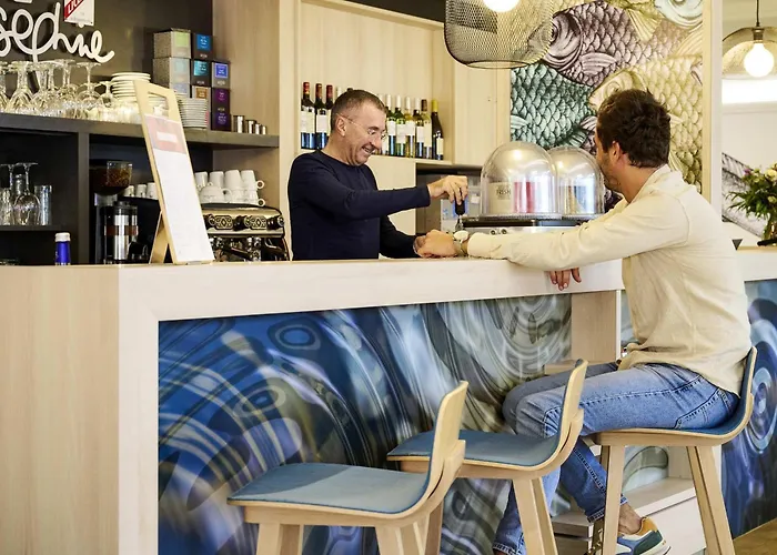 Ibis Styles Bordeaux Arena מלון בגלס